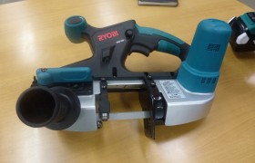 リョービ 充電式スチールバンドソー BSB-180 フルセット RYOBI 充電式スチールバンドソー BSB-180 フルセット 5.0Ahバッテリ1個